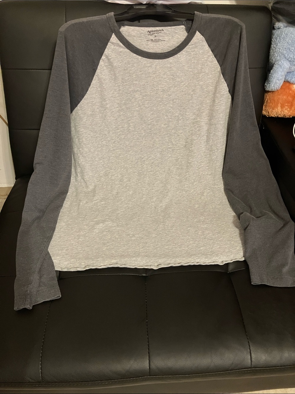 Arizona Jeans Co. Long Sleeve Shirt